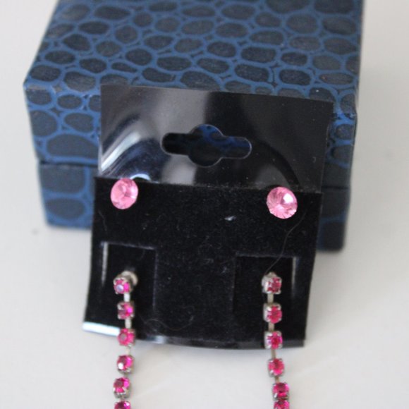 Vintage Pink Earring Set - Picture 3 of 3